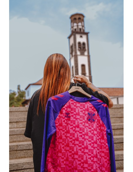 Jersey pre-partido 24-25 fucsia talla XL