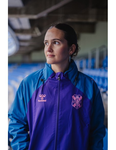 Chubasquero entreno técnico violeta 25-26 talla XL